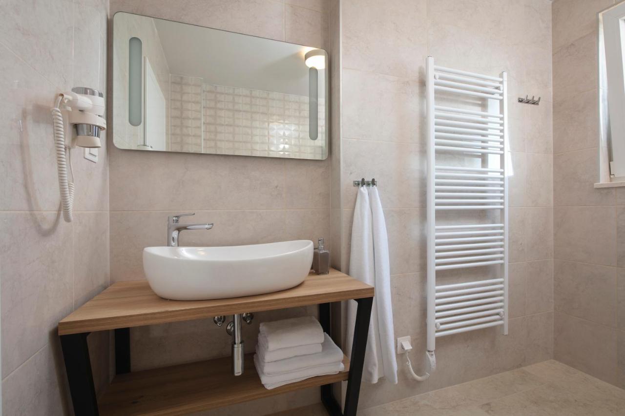 Villa Le Soleil Рогозница Екстериор снимка