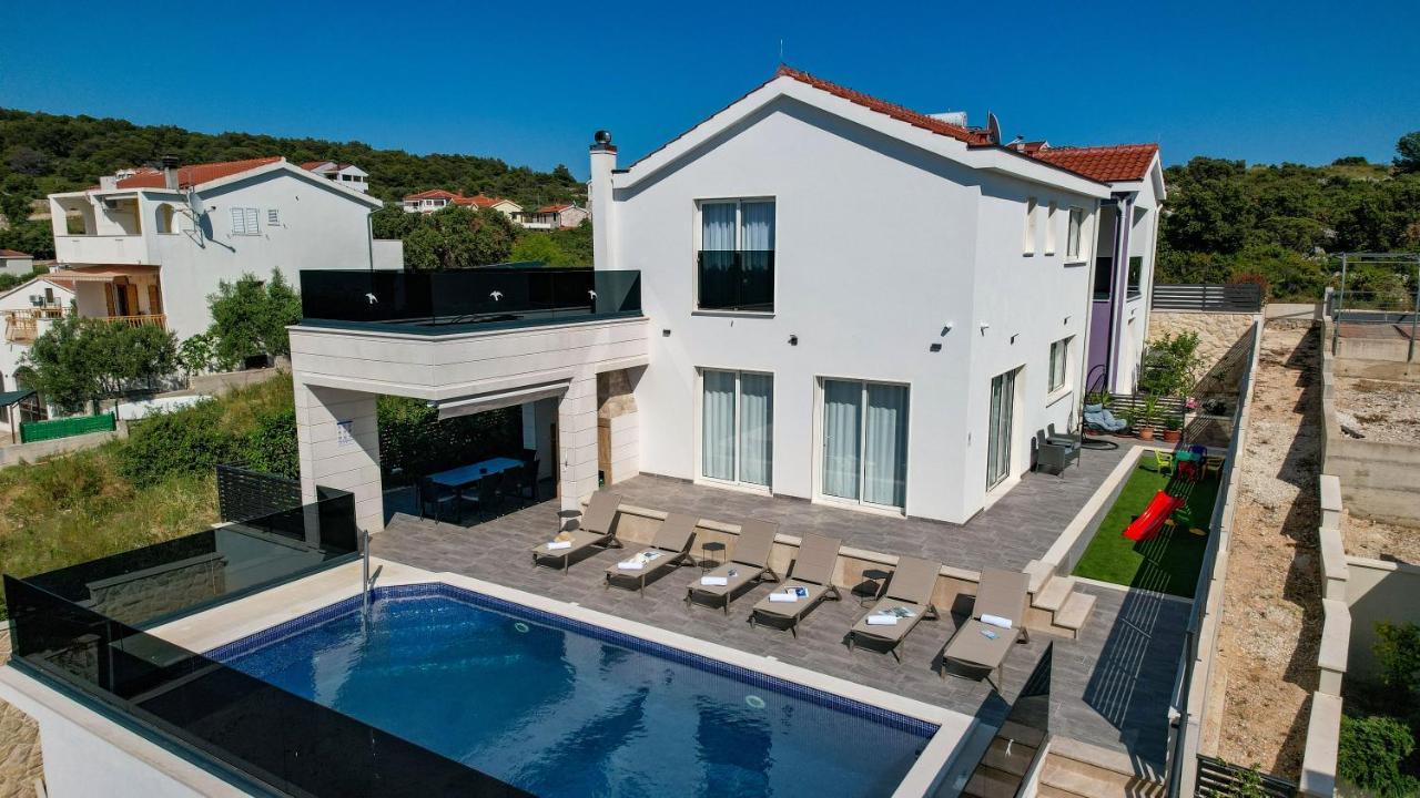 Villa Le Soleil Рогозница Екстериор снимка